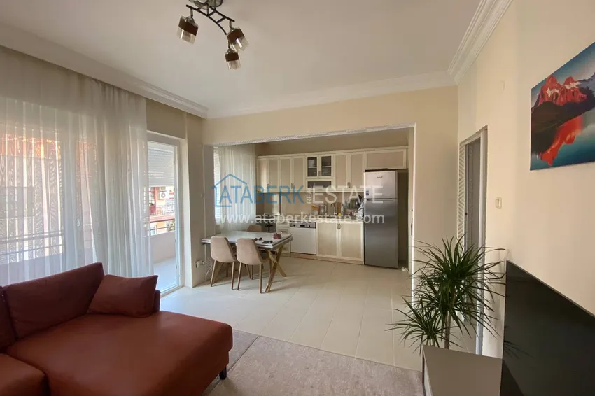 Приобрести Трехкомнатная меблированная квартира в 250 мартах от моря – центр Алании 5 