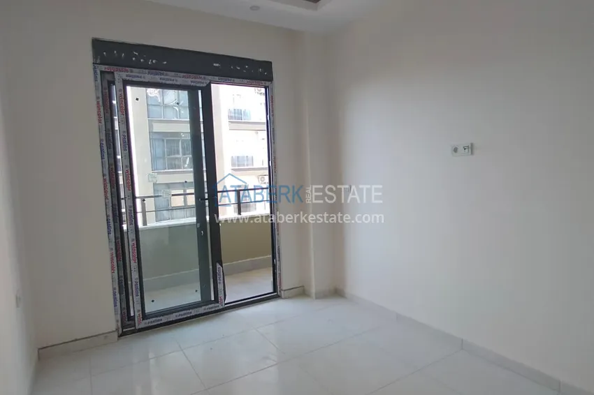 Приобрести Квартира с чистовой отделкой от собственника в новостройке – Алания, район Махмутлар 5 