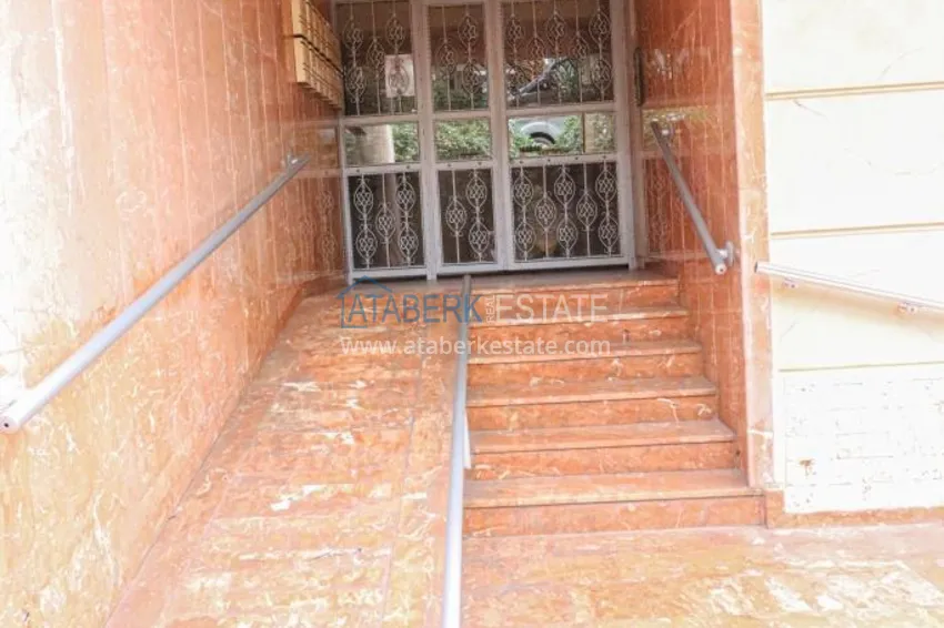 Просторная двухкомнатная квартира с мебелью и тремя балконами – центр Алании, Дамлаташ 7 