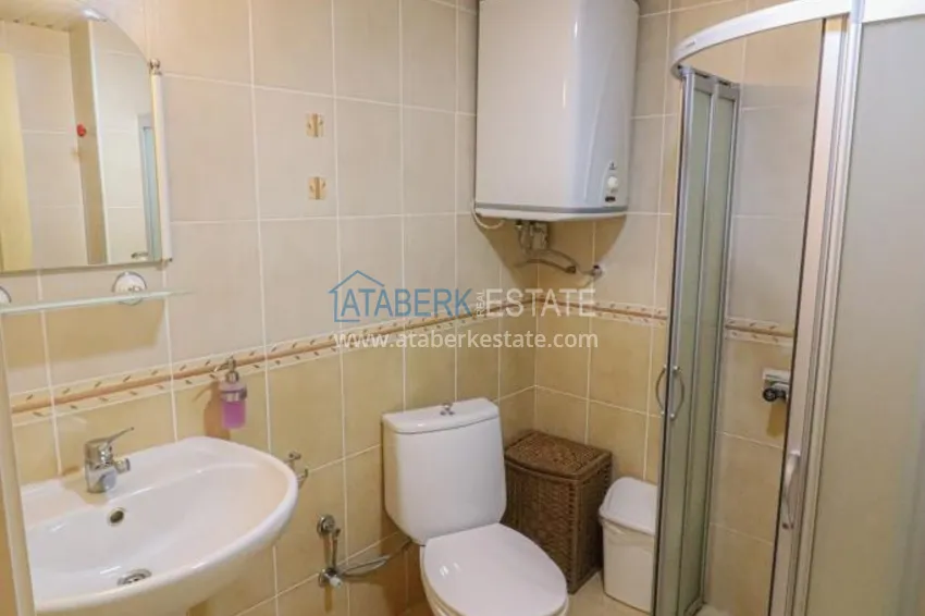 Приобрести Просторная двухкомнатная квартира с мебелью и тремя балконами – центр Алании, Дамлаташ 8 