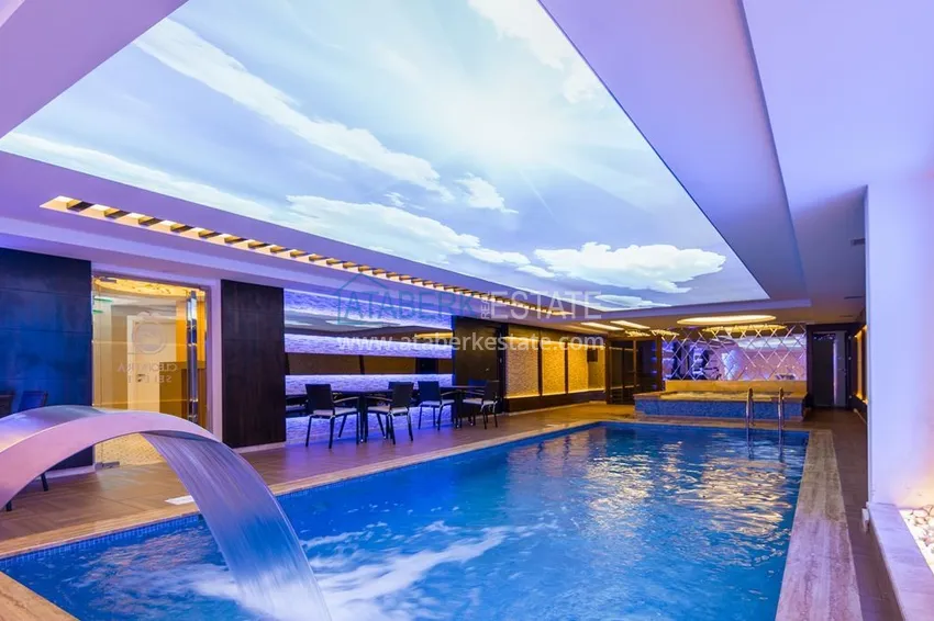 Квартира 1+1 меблированная с видом на горы, центр Алании район пляжа Клеопатра 8 