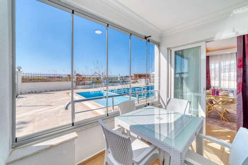 Приобрести Квартира с дизайнерским интерьером в 200 метрах от моря в районе Алании открытом для ВНЖ - Демирташ 10 