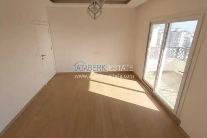 Приобрести Квартиры 4+1 с чистовой отделкой в новостройке в Эрдемли-Мерсин. 1 