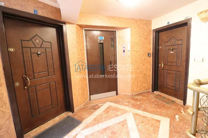 Просторная двухкомнатная квартира с мебелью и тремя балконами – центр Алании, Дамлаташ 9 