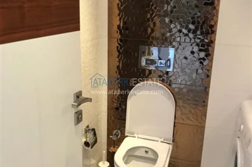 Приобрести Квартира 1+1 меблированная с видом на горы, центр Алании район пляжа Клеопатра 9 