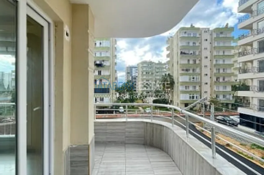 Приобрести Трёхкомнатная квартира в небольшом жилом комплексе в районе Тедже-Мерсин 16 