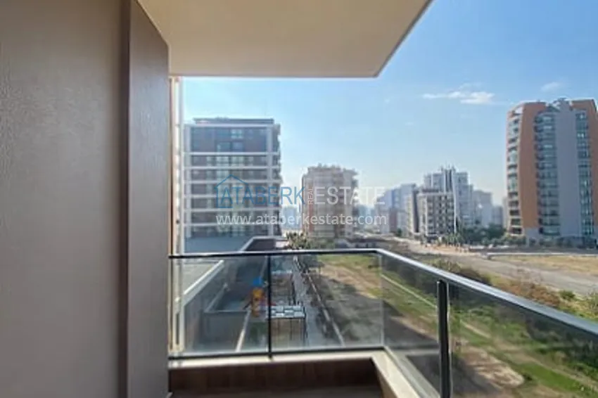 Приобрести Городская квартира 3+1 в молодом жилом комплексе, в центральном районе Мерсина-Енишехир 18 