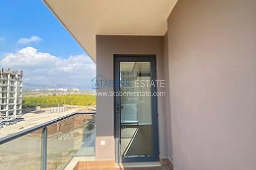 Приобрести Городская квартира 3+1 в молодом жилом комплексе, в центральном районе Мерсина-Енишехир 19 