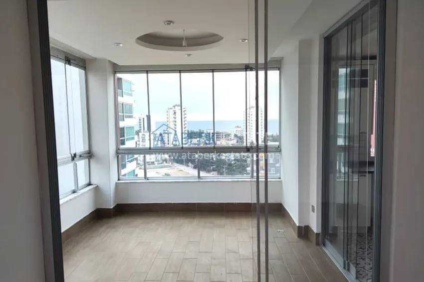 Приобрести Квартира 3+1 с видом на море, в современном комплексе с инфраструктурой в районе Тедже-Мерсин 12 