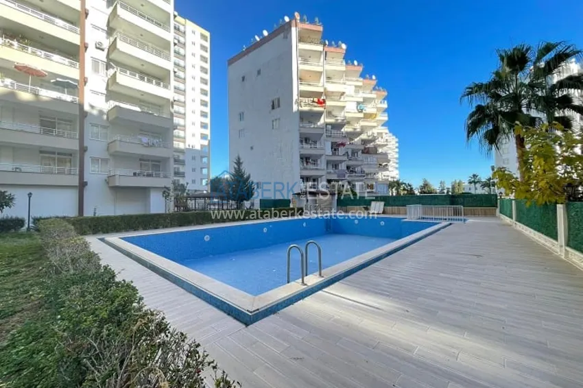 Апартаменты 2+1 с видом на море, на второй береговой линии в районе Тедже-Мерсин 1 