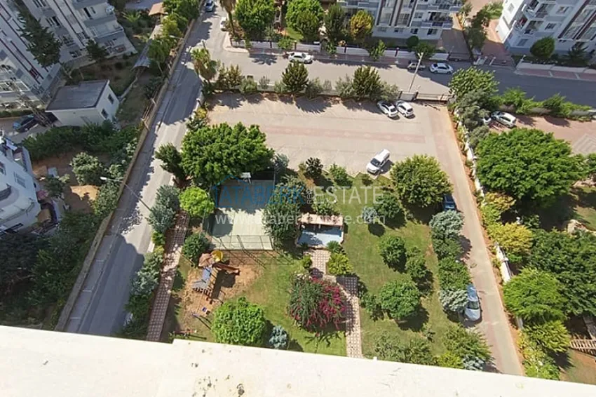 Квартира 4+1 с видом на море и горы в районе Енишехир-Мерсин 2 