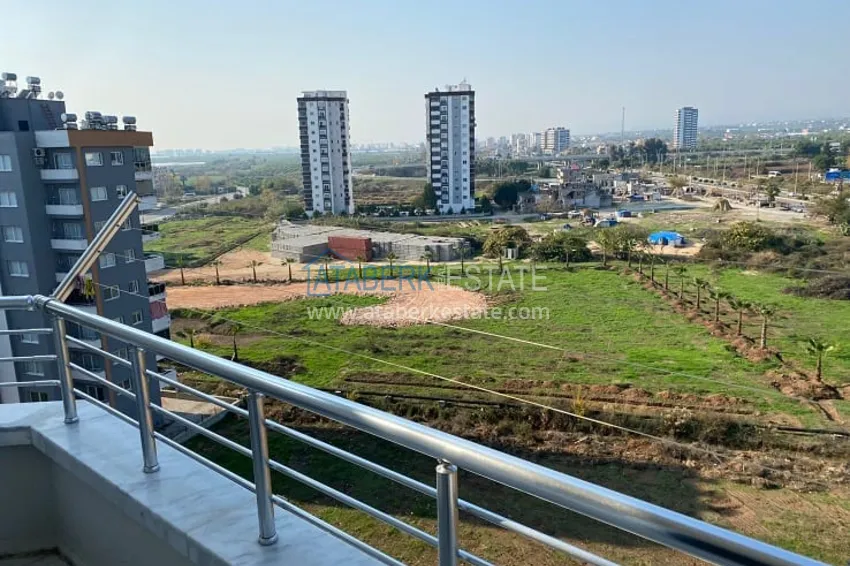 Апартаменты 3+1 с мебелью в комплексе с инфраструктурой в районе Тедже-Мерсин 3 