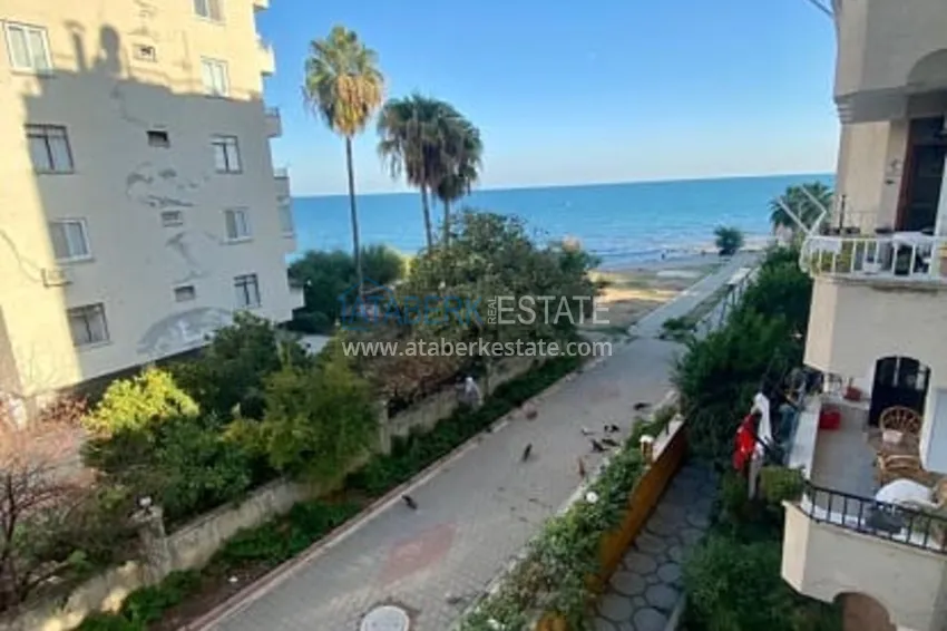 Квартира 3+1 с видом на море, на первой береговой линии район Мезитли-Мерсин 7 