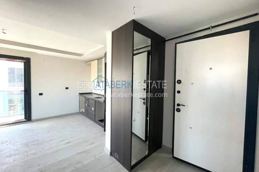 Приобрести Апартаменты 2+1 в небольшом городском комплексе в районе Енишехир-Мерсин 8 