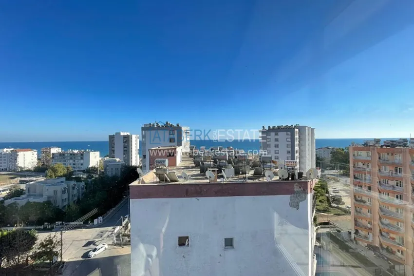 Апартаменты 2+1 с видом на море, на второй береговой линии в районе Тедже-Мерсин 6 