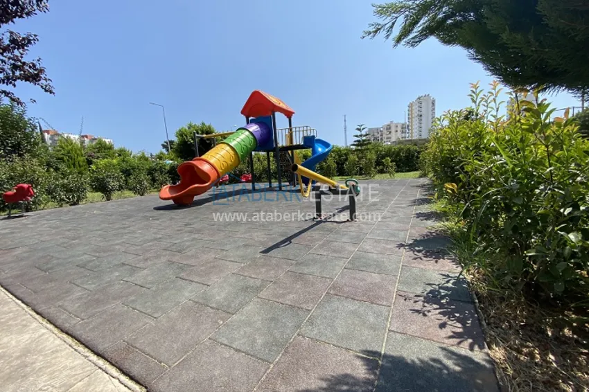 Квартира 3+1 с видом на море, в современном комплексе с инфраструктурой в районе Тедже-Мерсин 4 