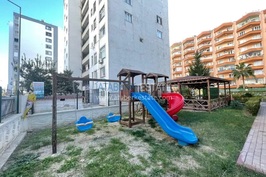 Апартаменты 2+1 с видом на море, на второй береговой линии в районе Тедже-Мерсин 3 