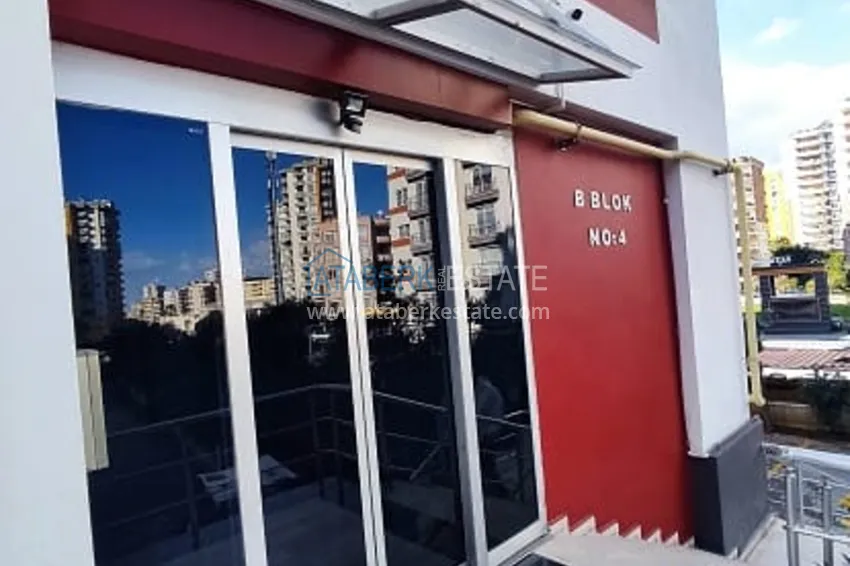 Городская трехкомнатная квартира в районе Енишехир-Мерсин 4 