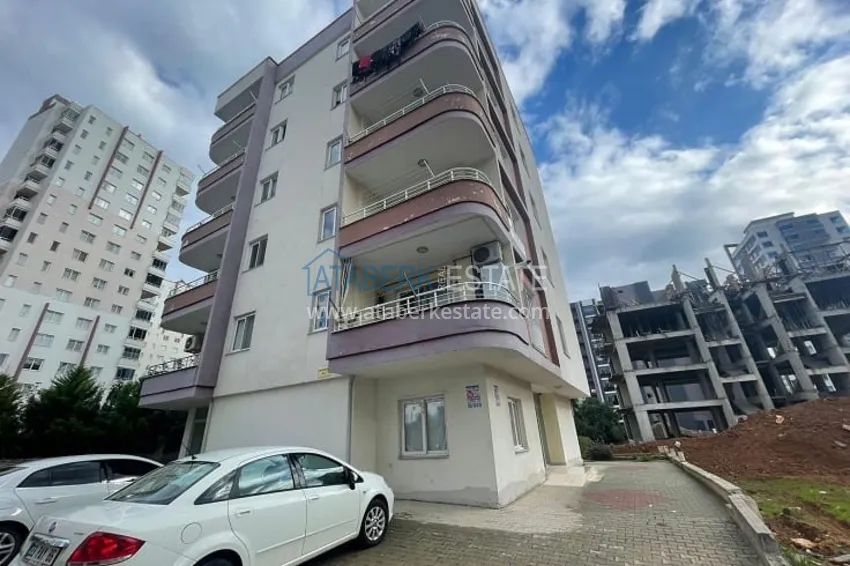 Трёхкомнатная квартира в небольшом жилом комплексе в районе Тедже-Мерсин 1 