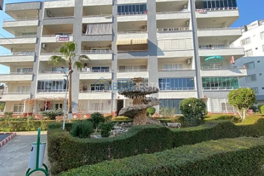 Трехкомнатные апартаменты на второй береговой линии в районе Тедже-Мерсин 1 