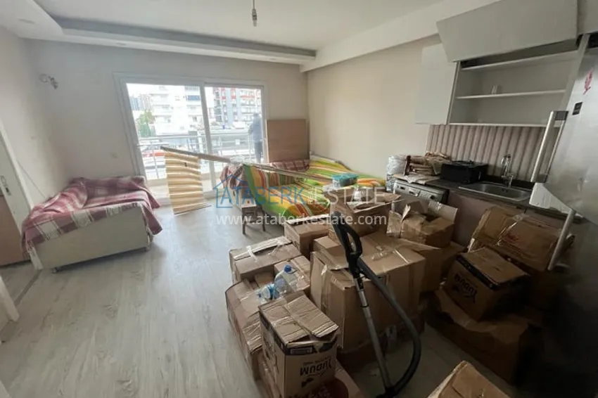 Квартира 2+1 в молодом комплексе в районе Мезитли-Мерсин 1 