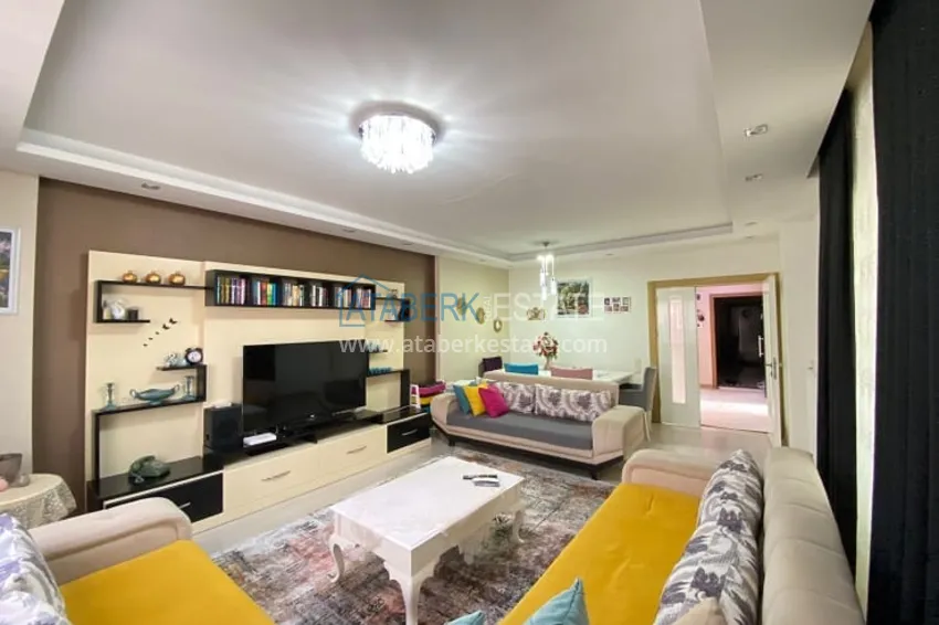 Приобрести Городская квартира 3+1, с застекленными балконами в районе Енишехир-Мерсин 1 