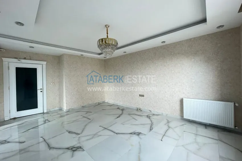 Приобрести Квартира 3+1 с видом на море и горы в районе Тедже-Мерсин 1 