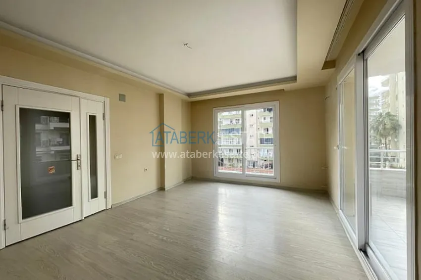 Приобрести Трёхкомнатная квартира в небольшом жилом комплексе в районе Тедже-Мерсин 2 