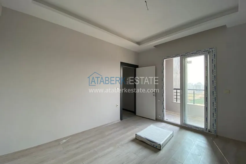 Приобрести Апартаменты 2+1 в новом жилом комплексе, в районе Тедже-Мерсин 4 