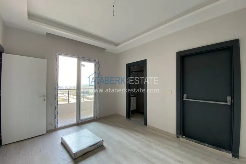 Приобрести Апартаменты 2+1 в новом жилом комплексе, в районе Тедже-Мерсин 5 