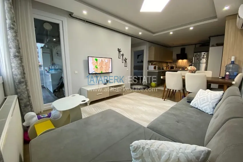 Приобрести Апартаменты 2+1 в небольшом уютном жилом комплексе в районе Енишехир-Мерсин 5 