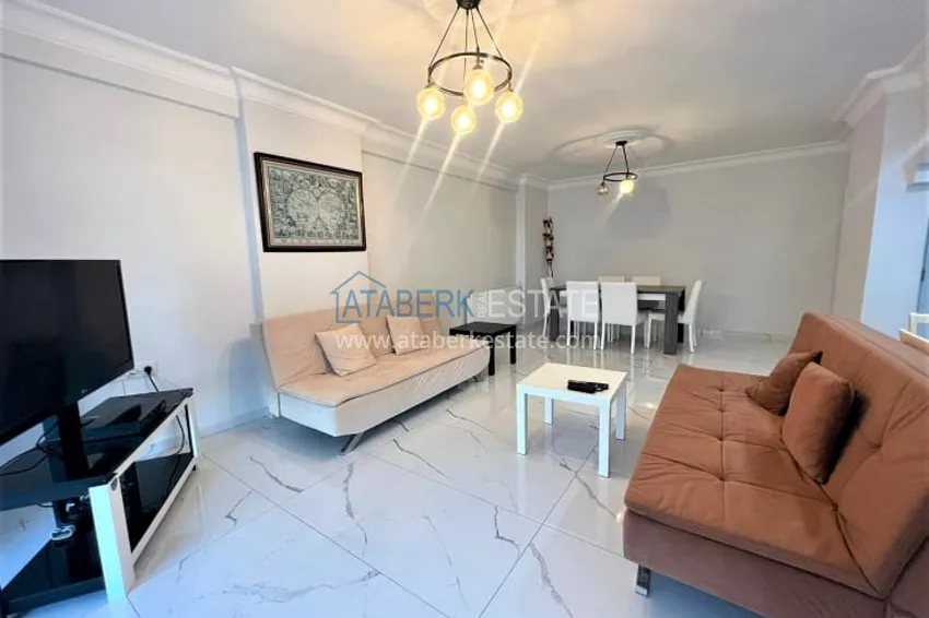 Приобрести Просторная четырехкомнатная квартира на первой береговой линии район Мезитли-Мерсин 1 