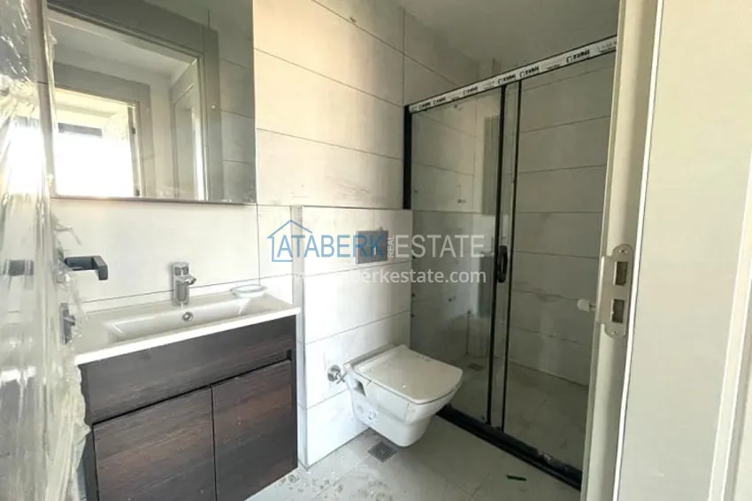 Приобрести Апартаменты 2+1 в небольшом городском комплексе в районе Енишехир-Мерсин 11 