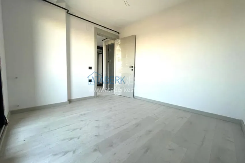 Приобрести Апартаменты 2+1 в небольшом городском комплексе в районе Енишехир-Мерсин 3 