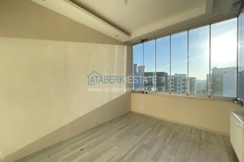 Приобрести Апартаменты 3+1 с видом на море и горе в районе Тедже-Мерсин 4 