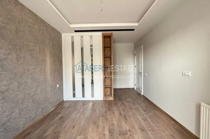 Приобрести Апартаменты 2+1 в новом жилом комплексе в районе Мезитли-Мерсин 7 