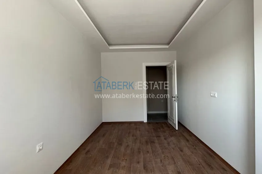 Приобрести Апартаменты 2+1 в новом жилом комплексе в районе Мезитли-Мерсин 8 