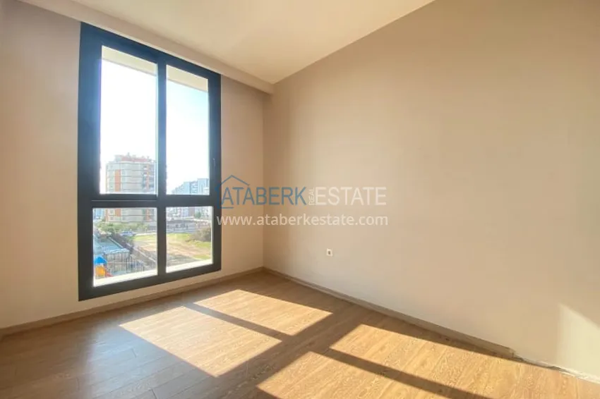 Приобрести Городская квартира 3+1 в молодом жилом комплексе, в центральном районе Мерсина-Енишехир 8 