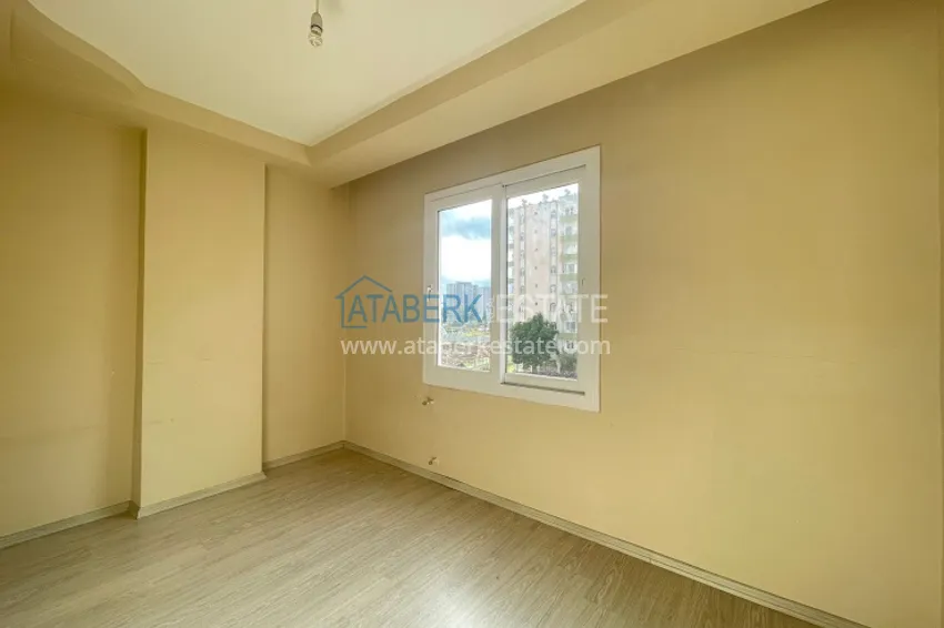 Приобрести Трёхкомнатная квартира в небольшом жилом комплексе в районе Тедже-Мерсин 8 