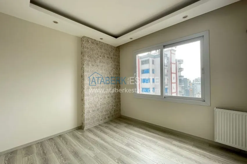 Приобрести Квартира 3+1 с видом на море и горы в районе Тедже-Мерсин 8 