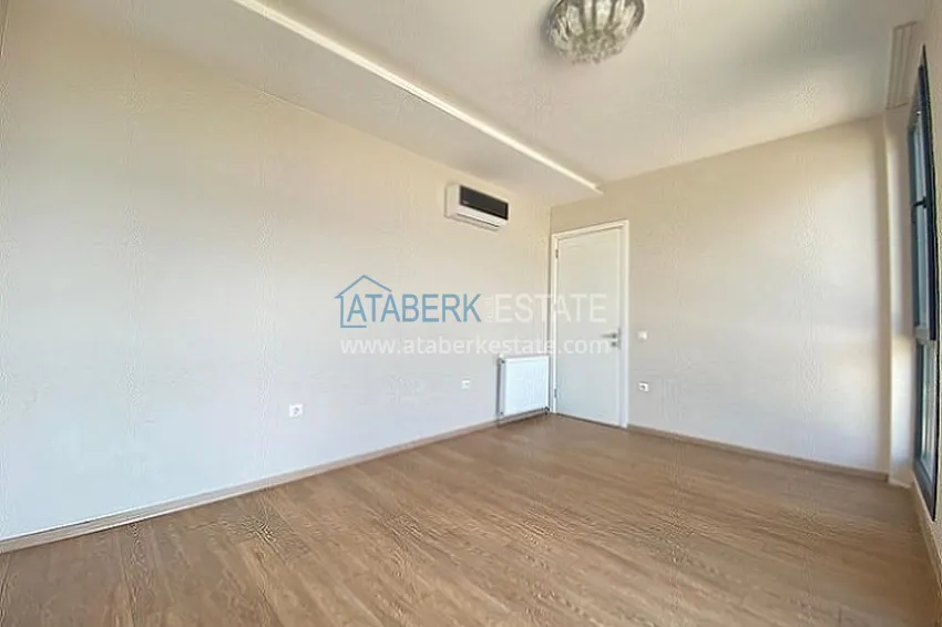 Приобрести Городская квартира 3+1 в молодом жилом комплексе, в центральном районе Мерсина-Енишехир 12 