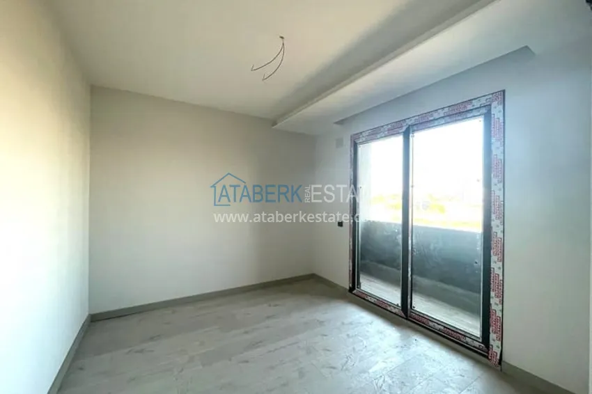 Приобрести Апартаменты 2+1 в небольшом городском комплексе в районе Енишехир-Мерсин 5 