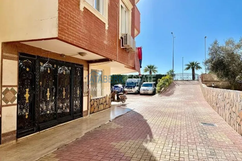 Квартира 2+1 с люксовым интерьером – Махмутлар, первая береговая линия 11 