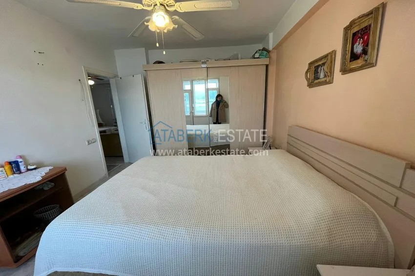 Приобрести Просторная четырехкомнатная квартира с 3 спальнями и открытым видом на горы в Газипаше 13 