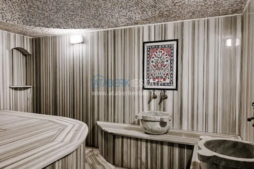 Квартира 2+1 с люксовым интерьером – Махмутлар, первая береговая линия 12 