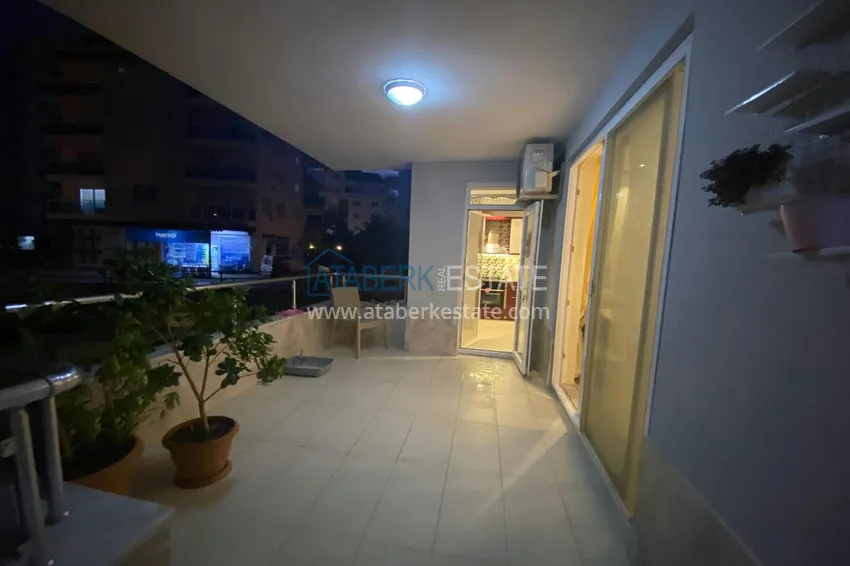 Приобрести Четырехкомнатная квартира с мебелью в Алании - район Тосмур 11 