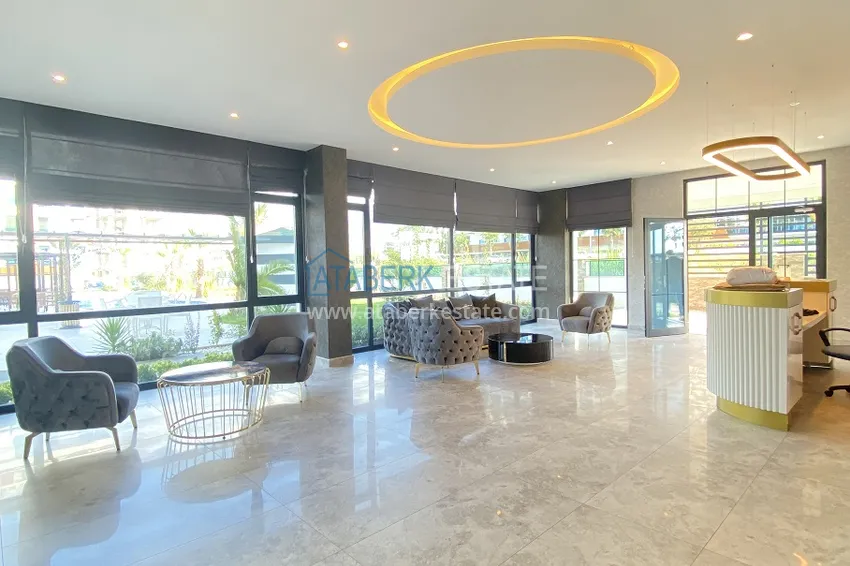 Квартира с новой мебелью и качественной чистовой отделкой в районе Кестель на первой береговой 11 