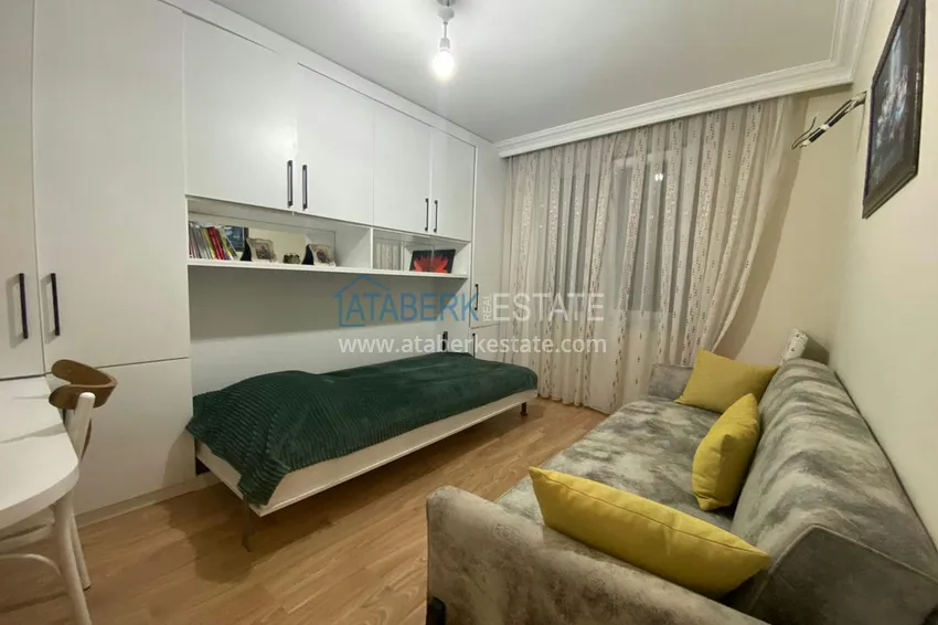 Четырехкомнатная квартира с мебелью в Алании - район Тосмур 3 