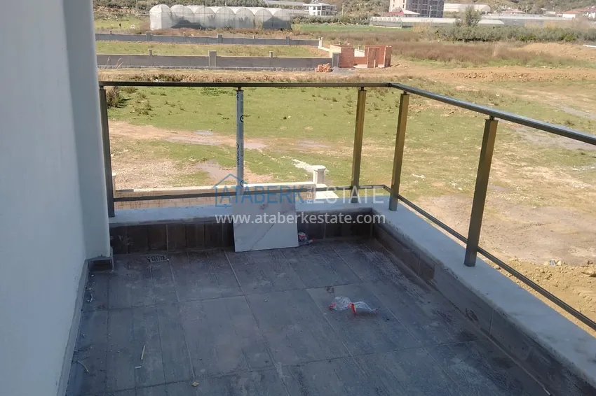 Приобрести Двухкомнатная квартира в комплексе на завершающем этапе строительства в Газипаше 14 