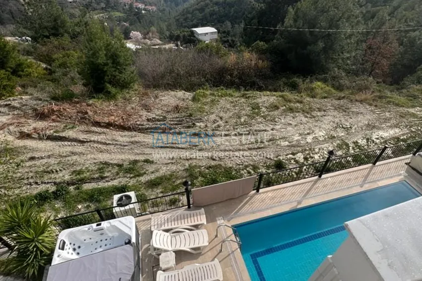 Приобрести Меблированная вилла с видовыми характеристиками в районе Бекташ Алания 17 